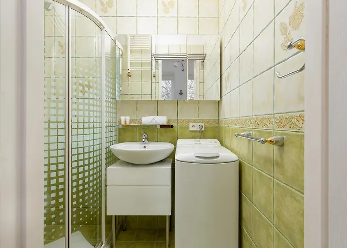 Apartment Downtown By The Park By Renters Warsaw